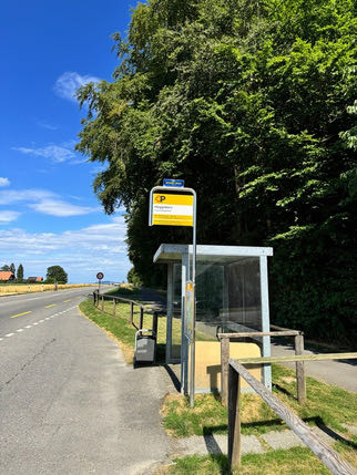Haltestelle Heggidorn direkt vor dem Haus